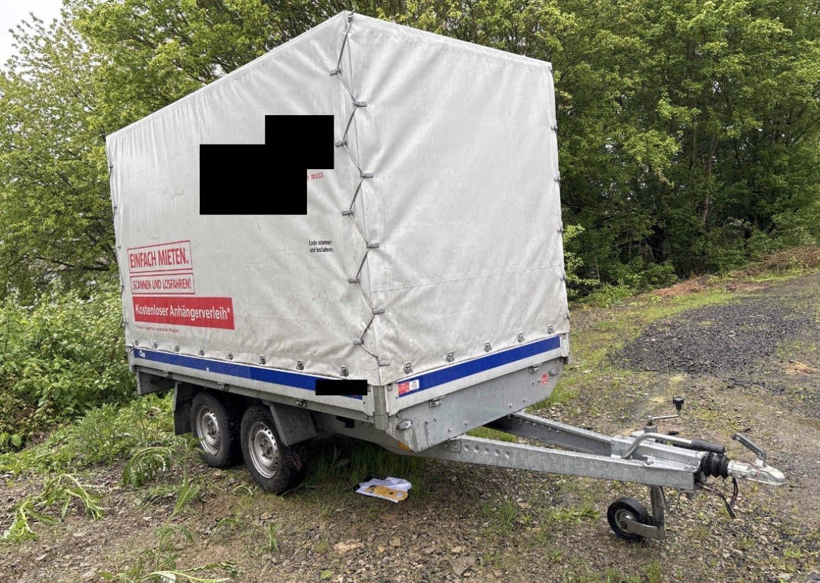 Anhänger Blyss K270 Planenaufbau zGG 2700kg (Gesamtgewicht 300Kg) MwSt. Ausweisbar bei EA Automobile Schwalbach