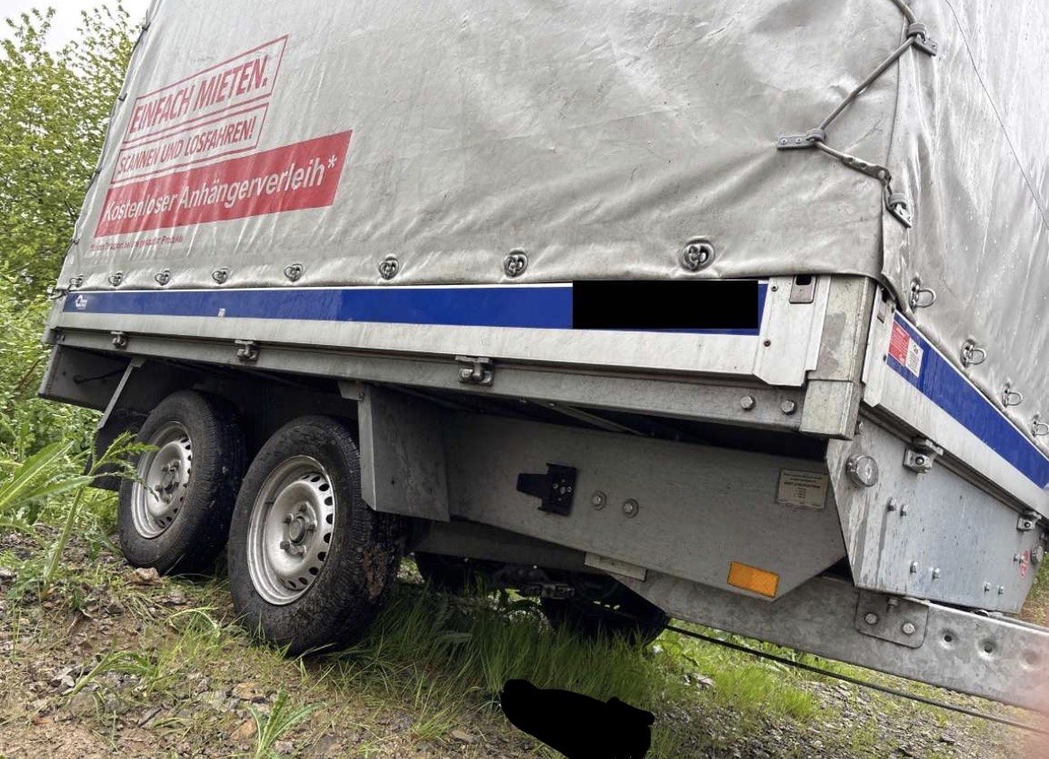 Anhänger Blyss K270 Planenaufbau zGG 2700kg (Gesamtgewicht 300Kg) MwSt. Ausweisbar bei EA Automobile Schwalbach