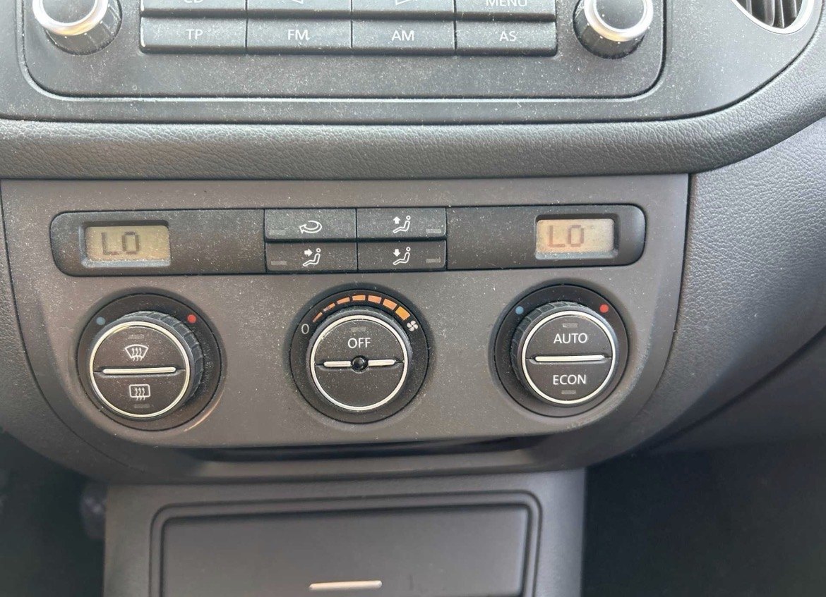 VW Golf Plus 1.4 Trendline | Klimaautomatik | TÜV 03/27 bei EA Automobile Schwalbach