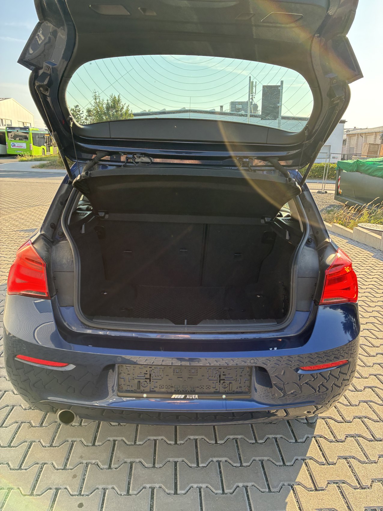 BMW 1er | 1.Hand | Euro 6 | TÜV 09/27 | LED | PDC | Sitzheizung bei EA Automobile Schwalbach