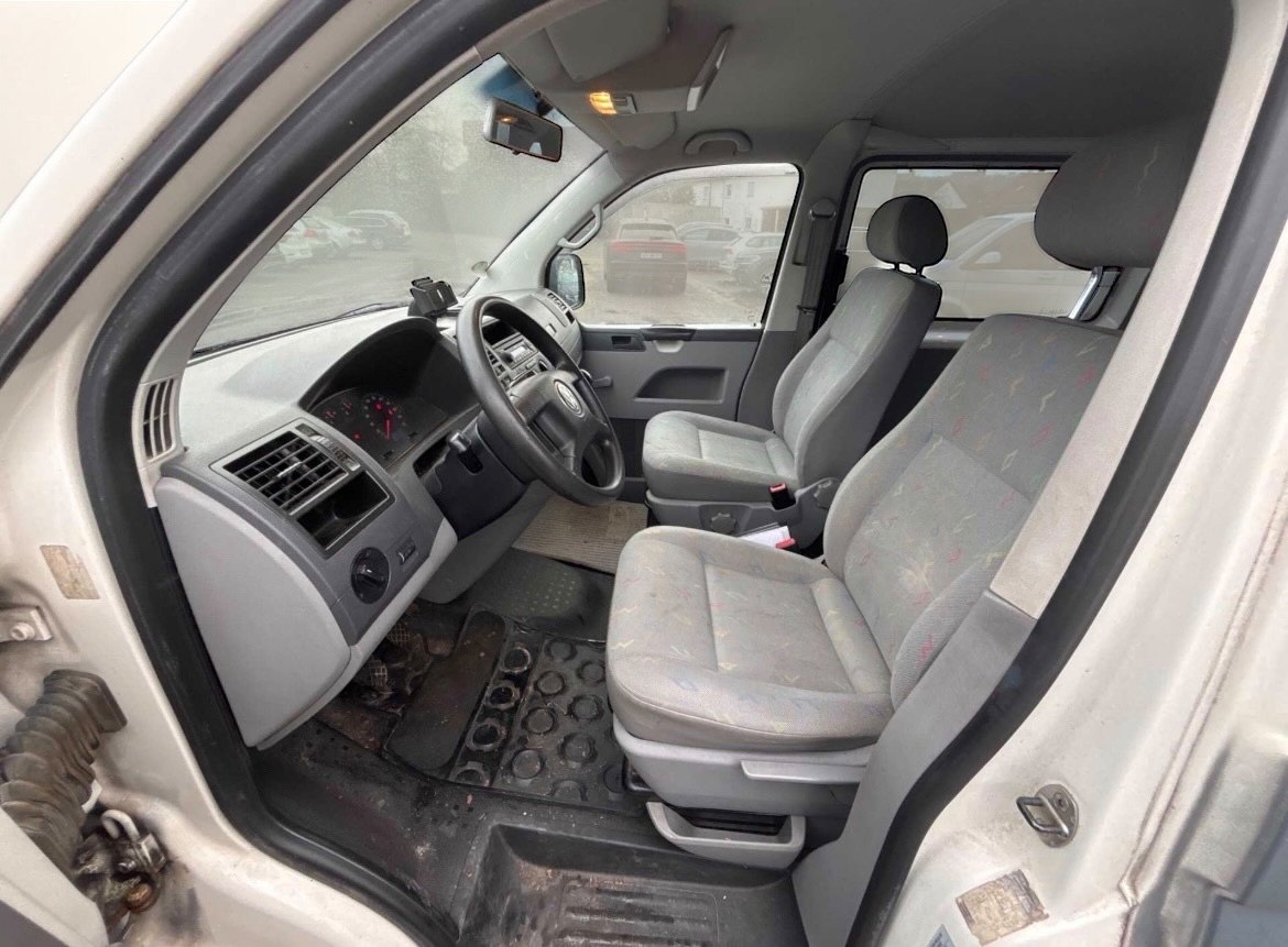 VW Transporter T5 Kombi lang 2.5 TDI | LKW Zulassung | 1. Hand bei EA Automobile Schwalbach