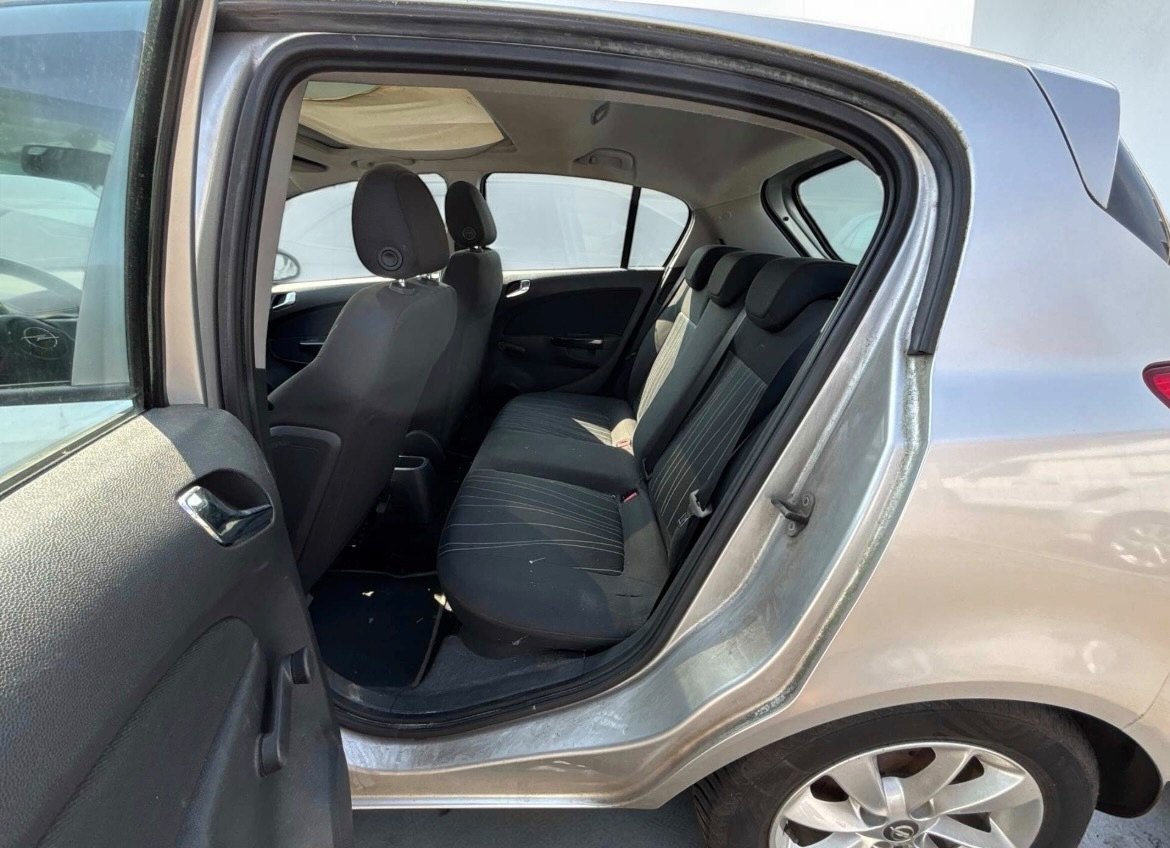 Opel Corsa D 1.4 |FlexFix | Sitzheizung | Lenkradheizung |TÜV NEU bei EA Automobile Schwalbach