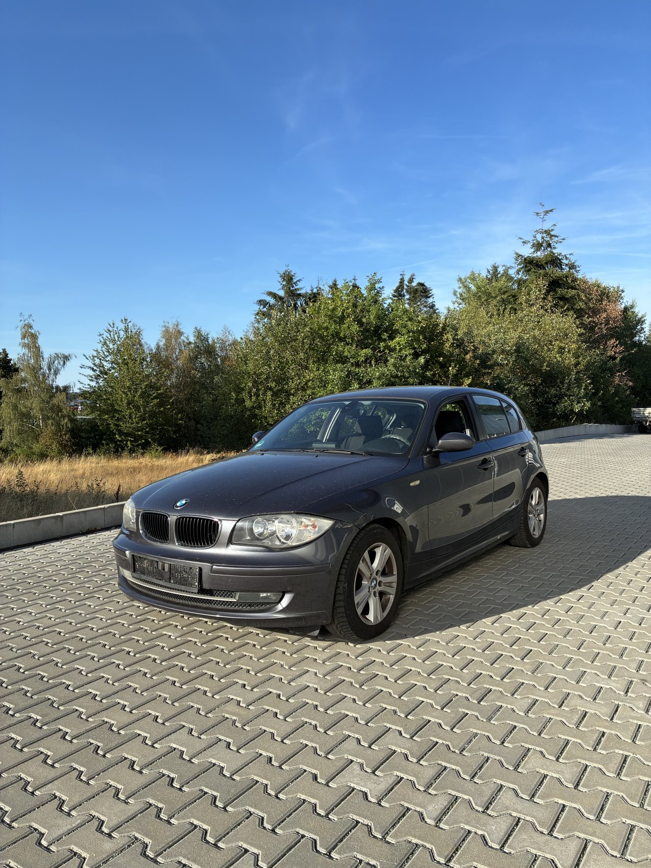 BMW 118d | 143 PS | M Packet| Navi | PDC | Klimaautomatik | TÜV