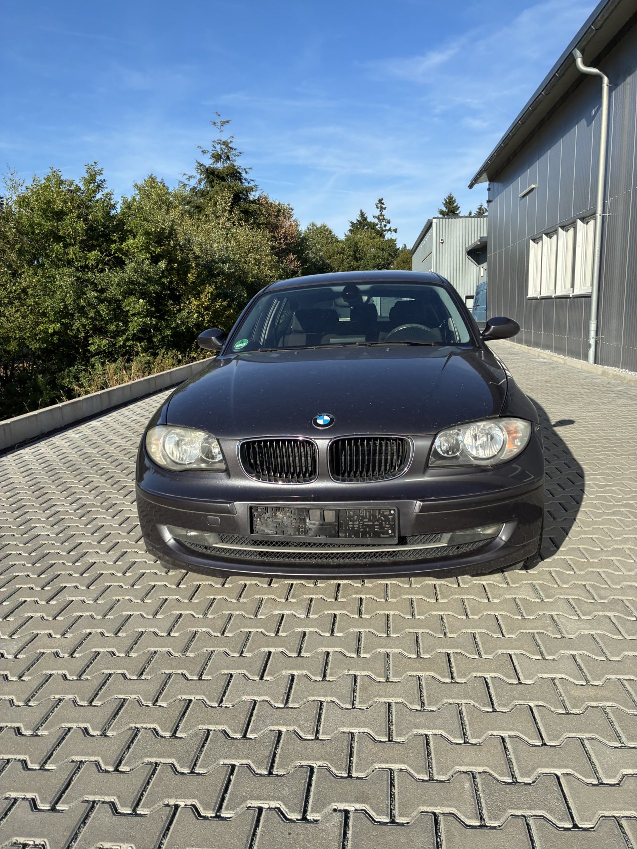 BMW 118d | 143 PS | M Packet| Navi | PDC | Klimaautomatik | TÜV bei EA Automobile Schwalbach