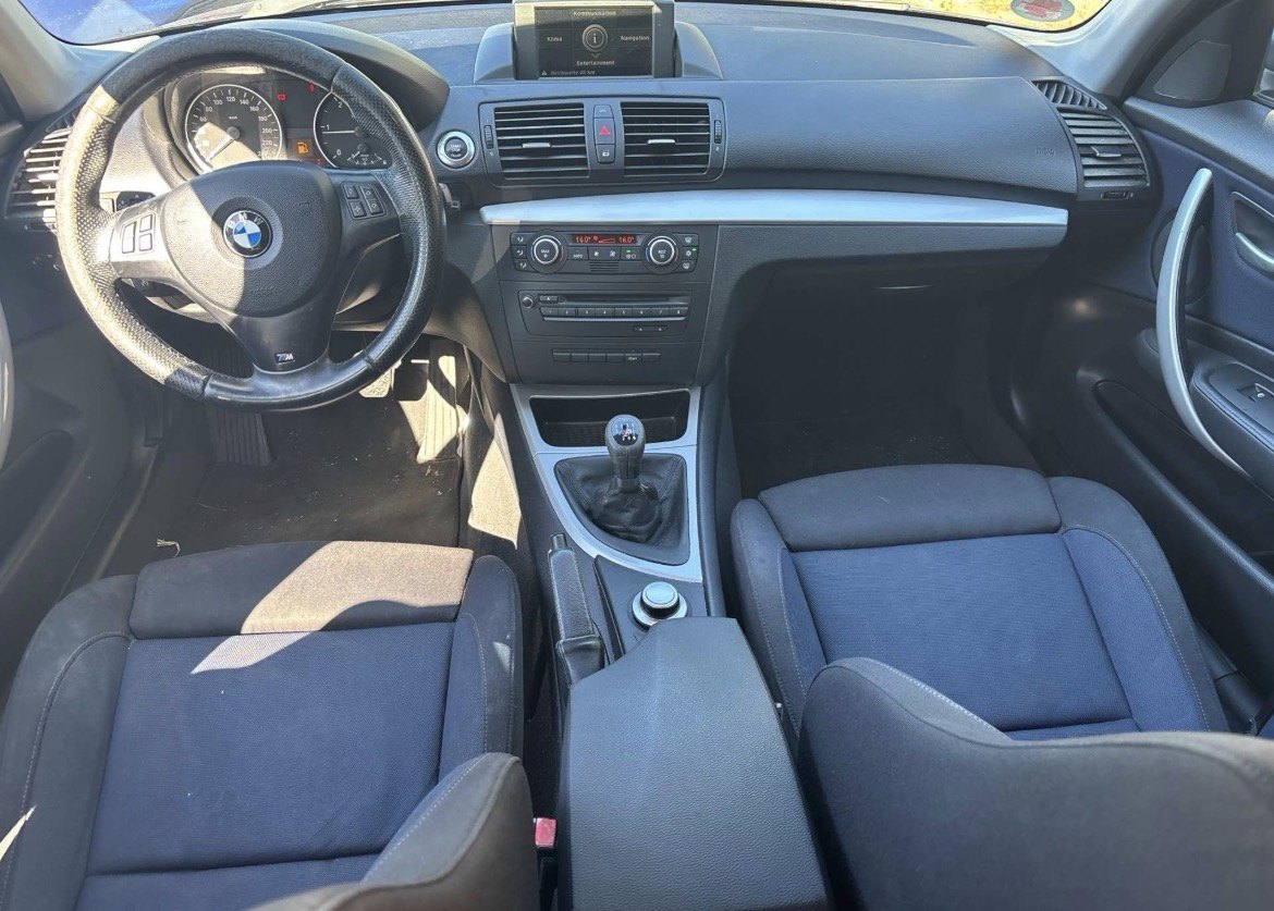 BMW 118d | 143 PS | M Packet| Navi | PDC | Klimaautomatik | TÜV bei EA Automobile Schwalbach