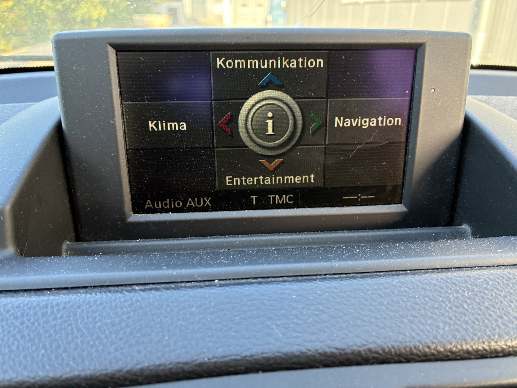 BMW 118d | 143 PS | M Packet| Navi | PDC | Klimaautomatik | TÜV bei EA Automobile Schwalbach