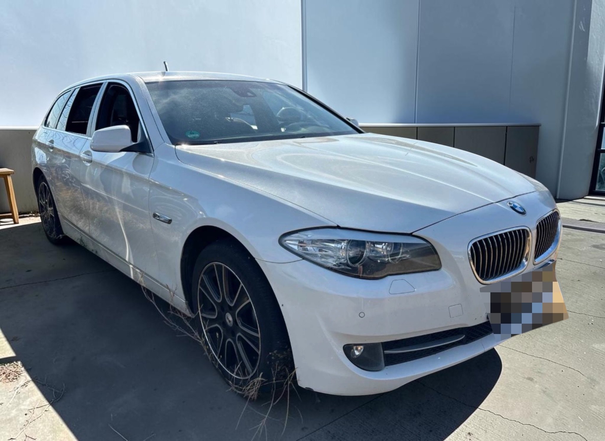BMW 520d Touring Automatik | Navi | AHK | PDC | TÜV Neu bei EA Automobile Schwalbach