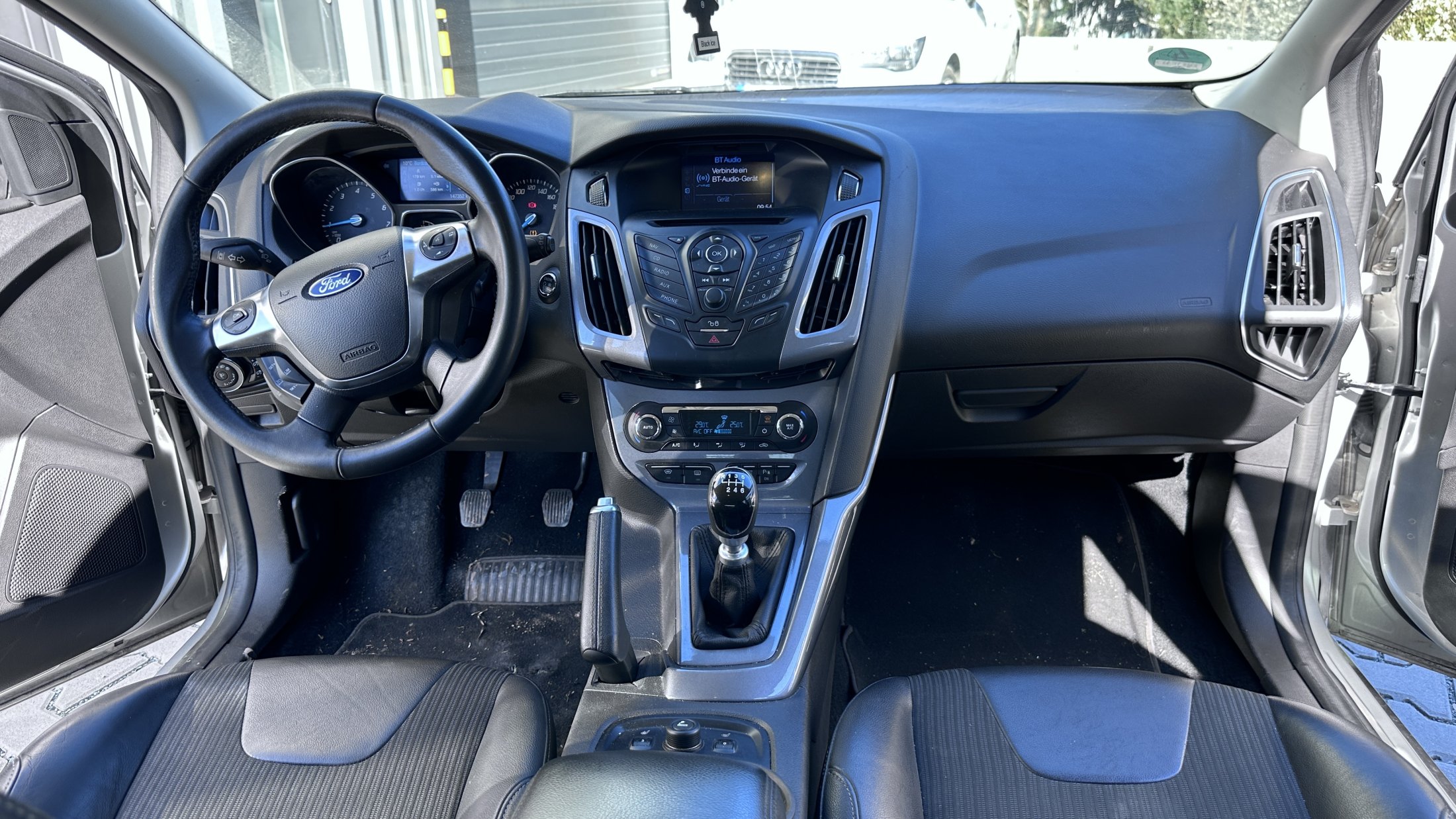 Ford Focus 1.0 EcoBoost SYNC Edition | Zahnriemen NEU | TÜV NEU bei EA Automobile Schwalbach