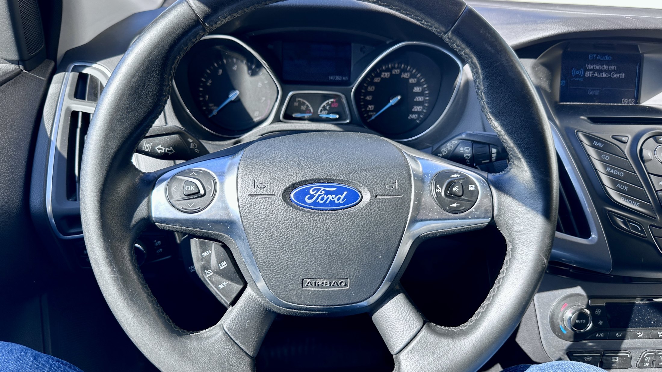 Ford Focus 1.0 EcoBoost SYNC Edition | Zahnriemen NEU | TÜV NEU bei EA Automobile Schwalbach