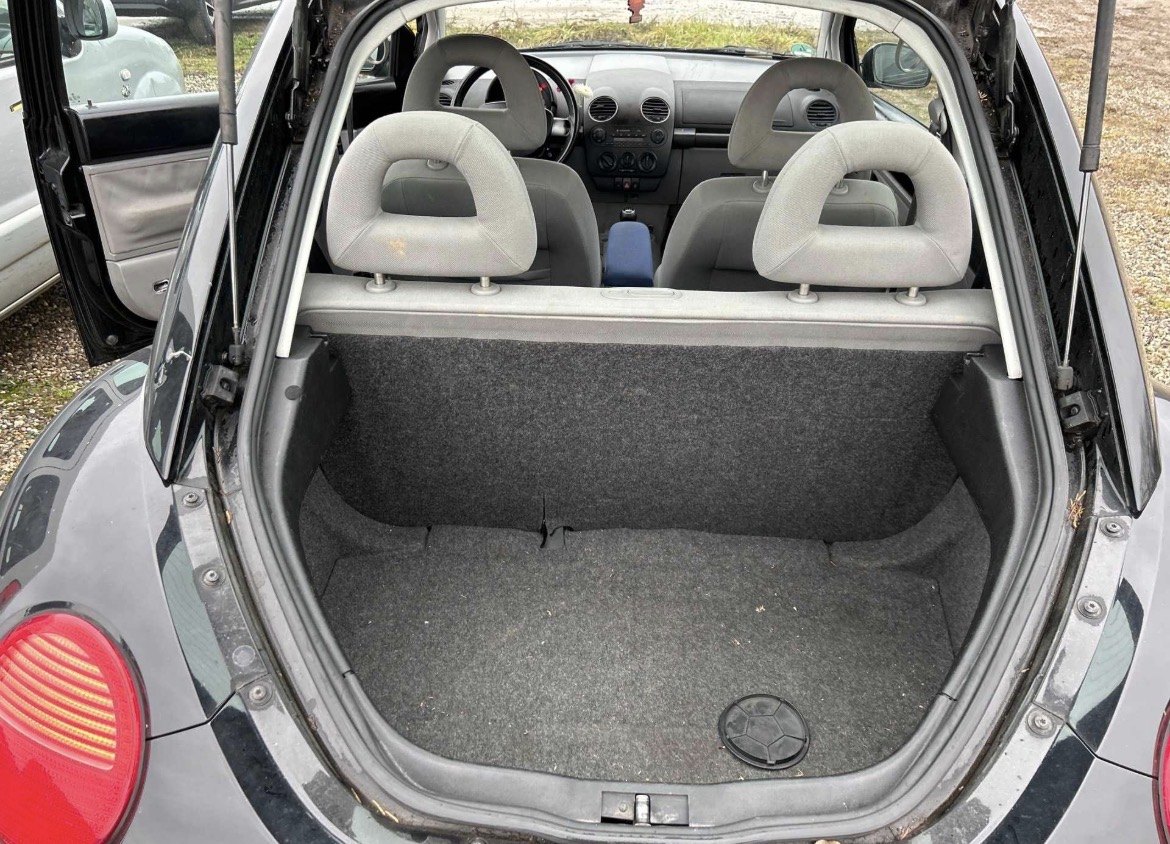 Volkswagen Beetle 1.6 | TÜV bis 02/2027 bei EA Automobile Schwalbach