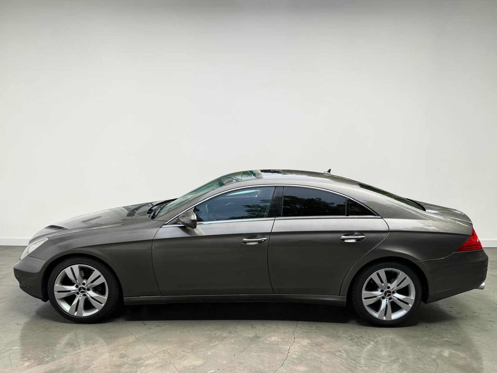 Mercedes Benz CLS 350 CDI bei EA Automobile Schwalbach