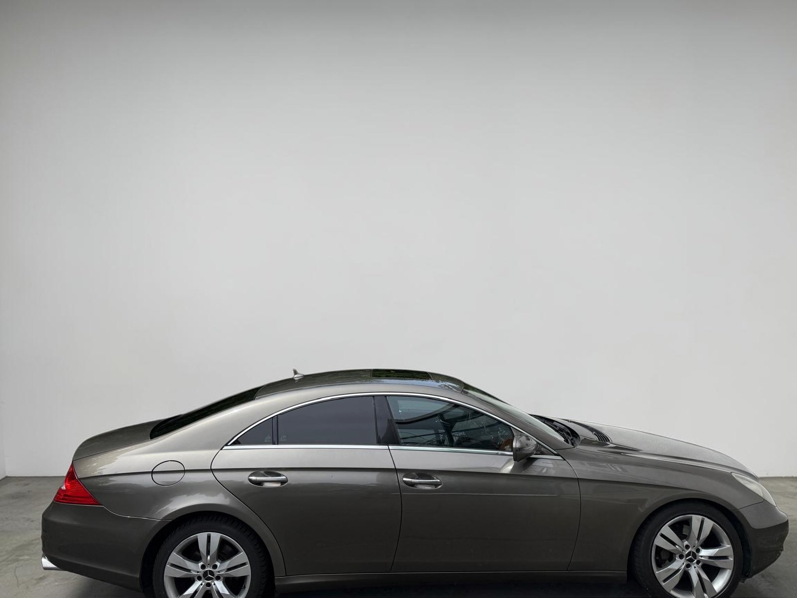 Mercedes Benz CLS 350 CDI bei EA Automobile Schwalbach