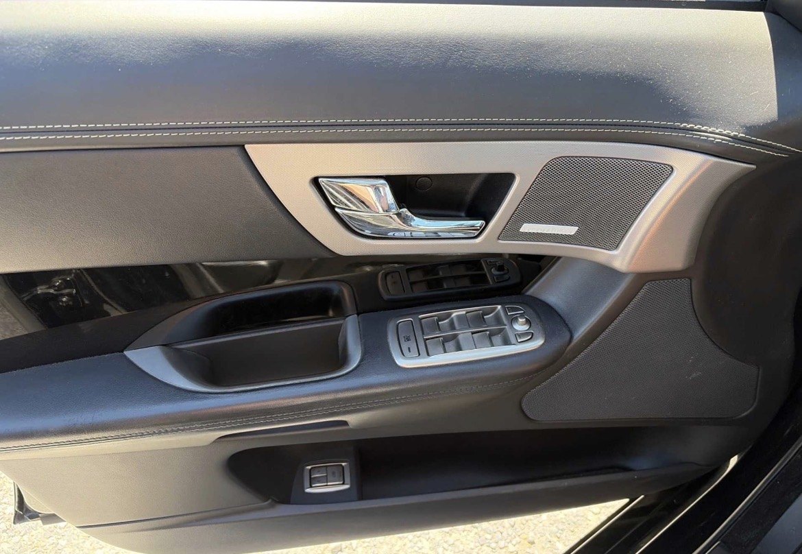 Jaguar XF 3.0 V6 Diesel Grace | Vollausstattung | TÜV 12/27 bei EA Automobile Schwalbach