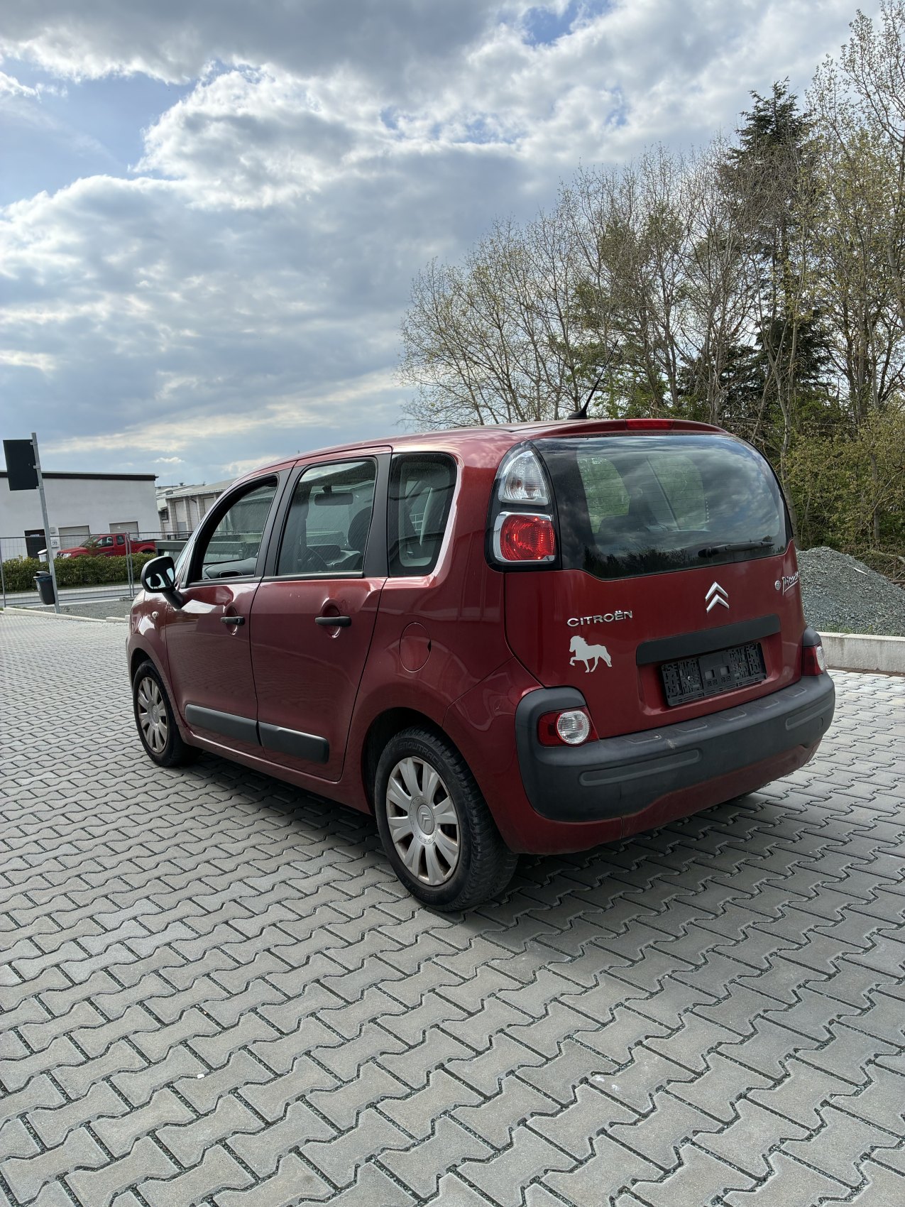 Citroën C3 Picasso 1.4 VTi Advance | Zuverlässig | Van | TÜV bei EA Automobile Schwalbach