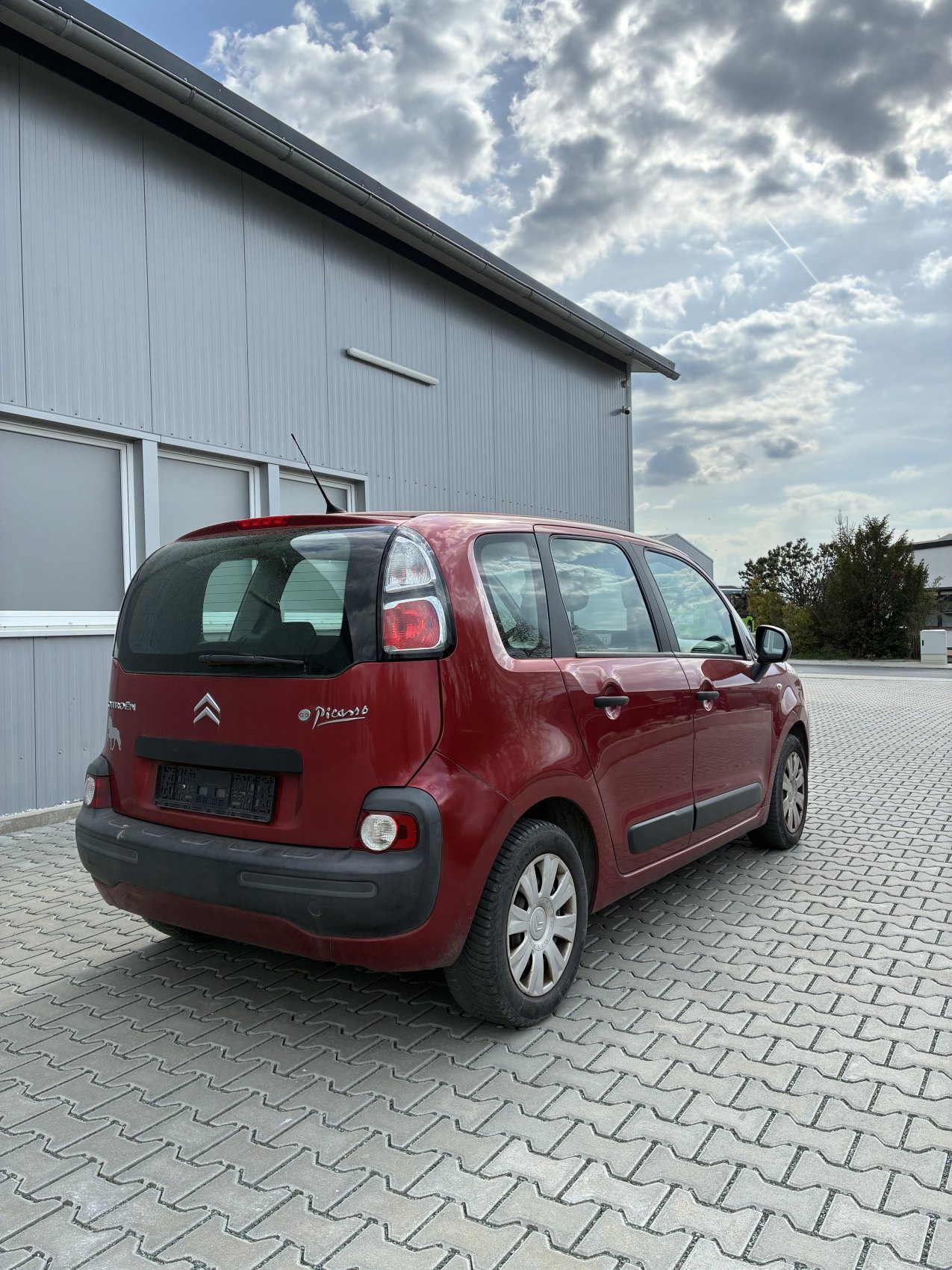 Citroën C3 Picasso 1.4 VTi Advance | Zuverlässig | Van | TÜV bei EA Automobile Schwalbach