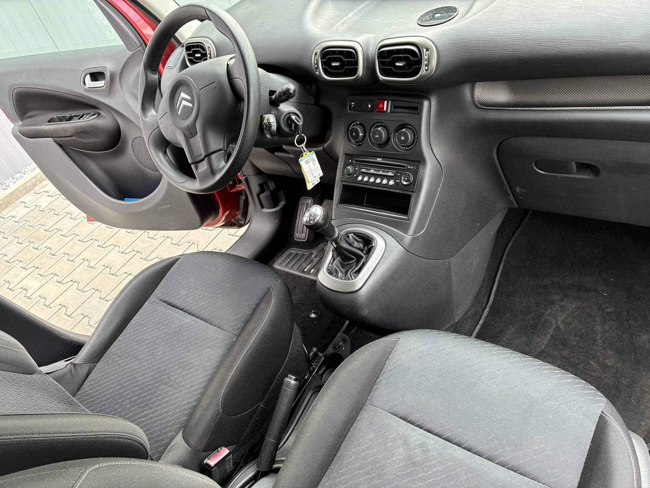 Citroën C3 Picasso 1.4 VTi Advance | Zuverlässig | Van | TÜV bei EA Automobile Schwalbach