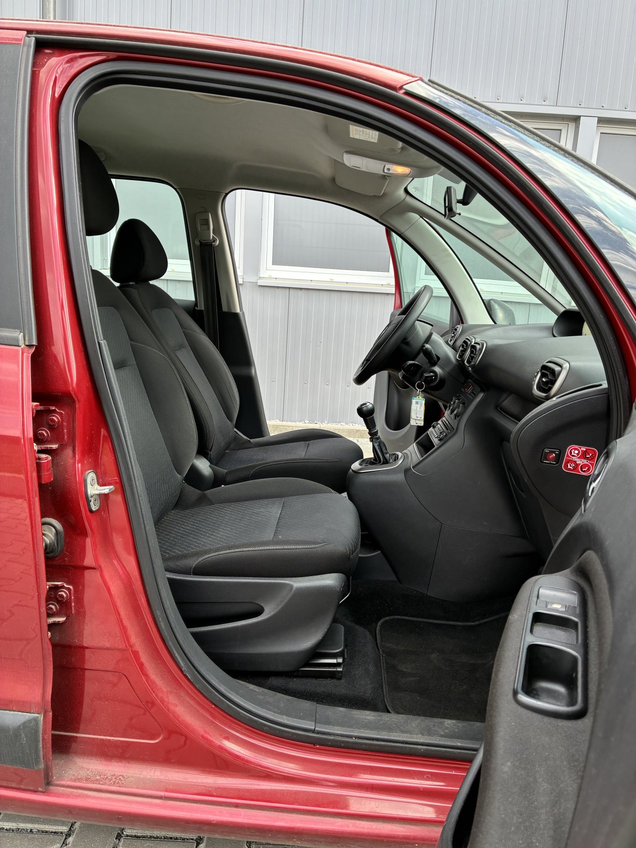 Citroën C3 Picasso 1.4 VTi Advance | Zuverlässig | Van | TÜV bei EA Automobile Schwalbach