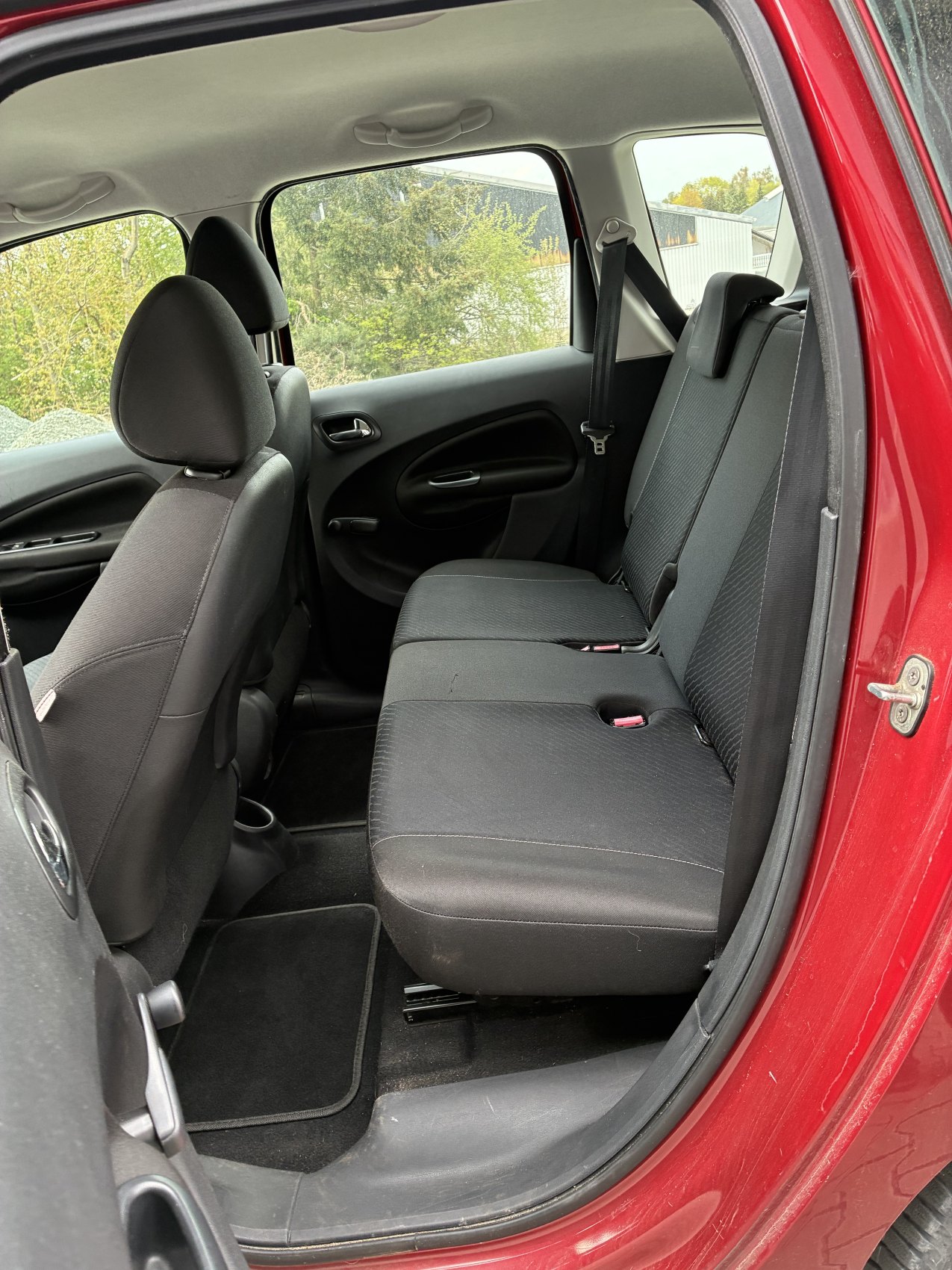 Citroën C3 Picasso 1.4 VTi Advance | Zuverlässig | Van | TÜV bei EA Automobile Schwalbach
